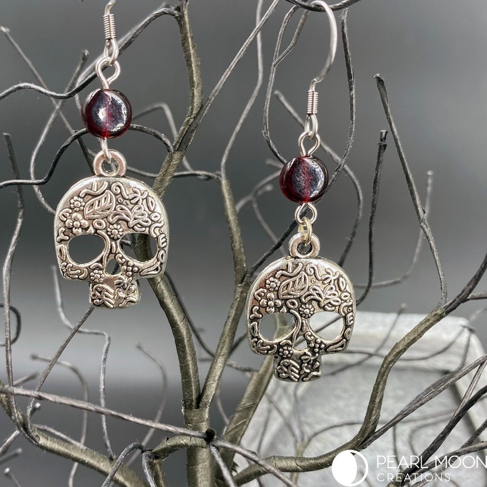 Silver Skull Dangle Earrings
